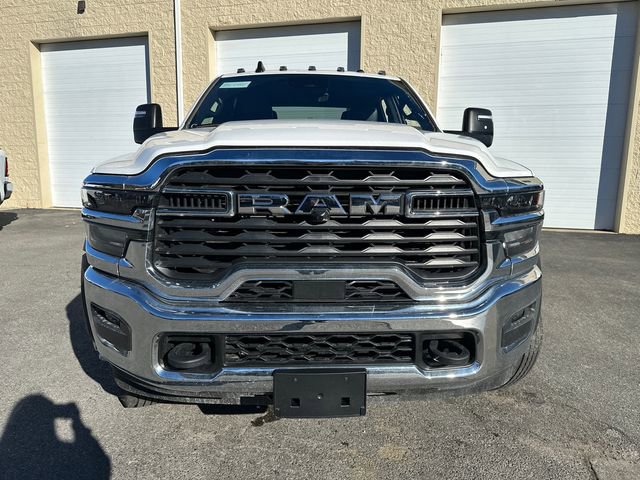 New 2026 RAM 5500 Tradesman w/ Chrome Appearance Group image 3