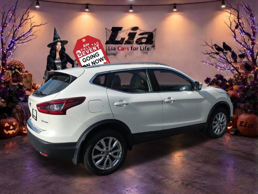 Used 2021 Nissan Rogue Sport SV AWD/4WD image 8