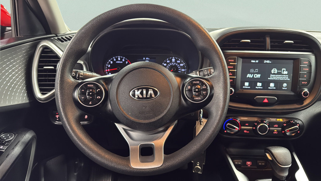Used 2021 Kia Soul LX image 29