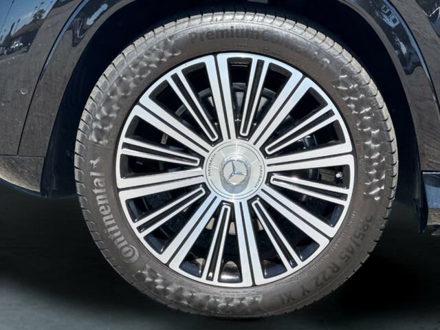 Certified 2024 Mercedes-Benz Maybach GLS 600 4MATIC image 36