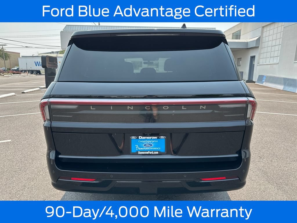 Used 2025 Lincoln Navigator L Reserve AWD/4WD image 6