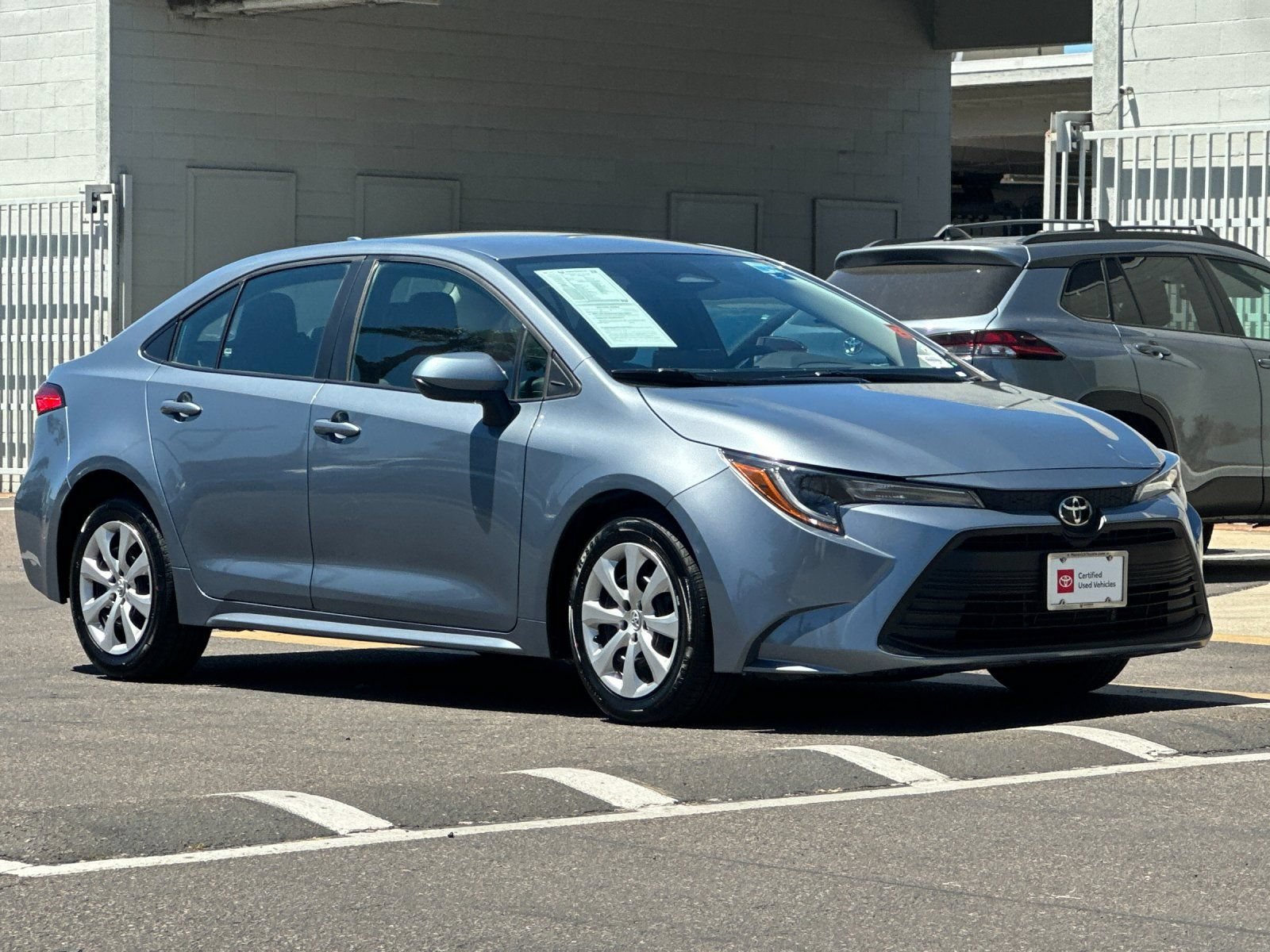 Used 2025 Toyota Corolla LE FWD image 8