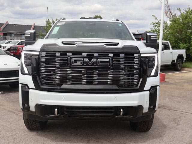 New 2026 GMC Sierra 2500 Denali Ultimate w/ LPO, Black Badging Package AWD/4WD image 2