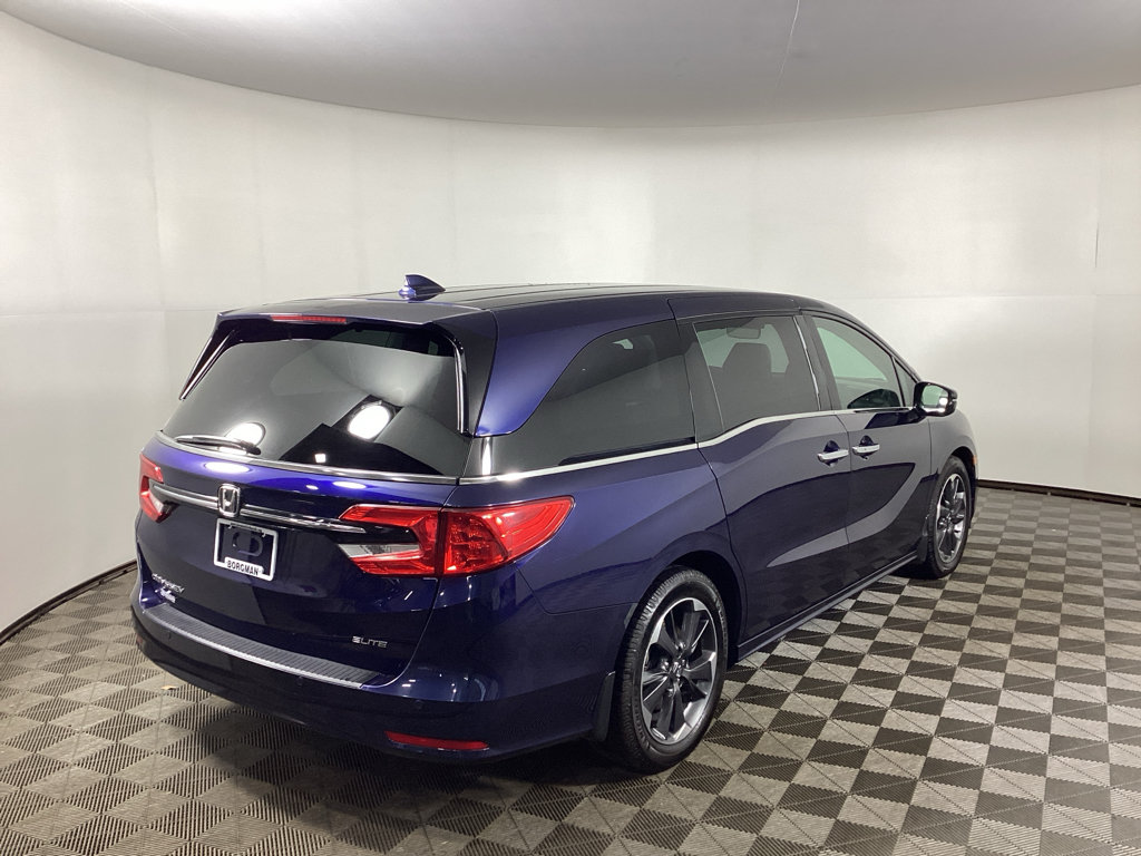 Used 2021 Honda Odyssey Elite image 2