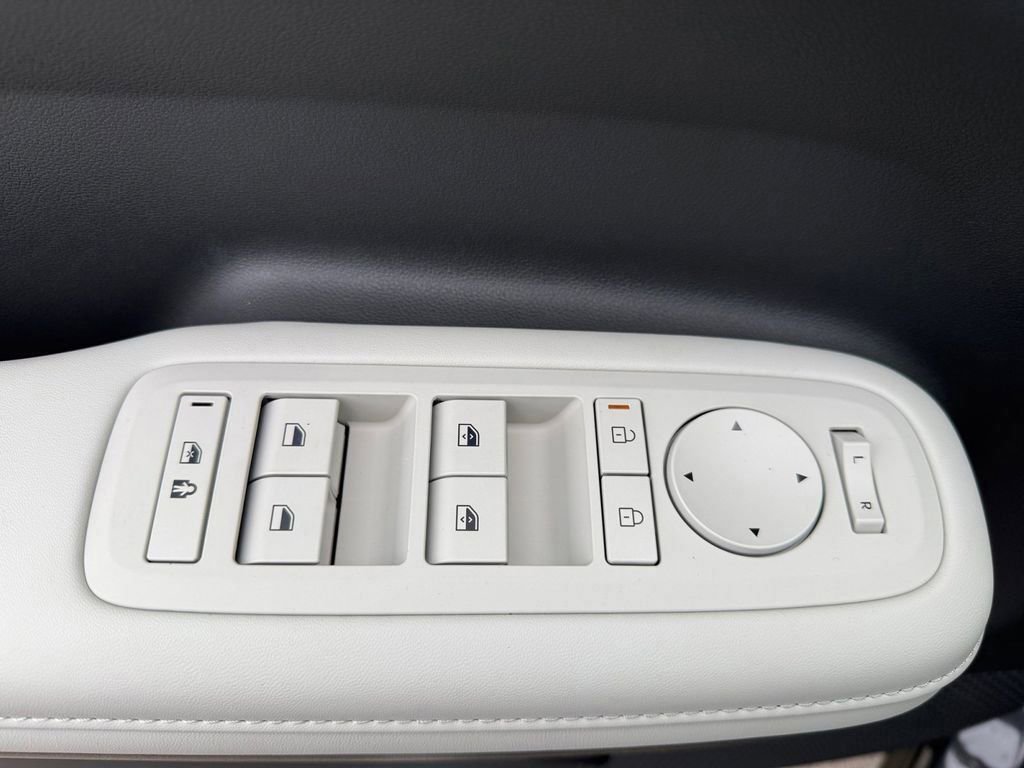 New 2026 Hyundai Santa Fe SEL image 22