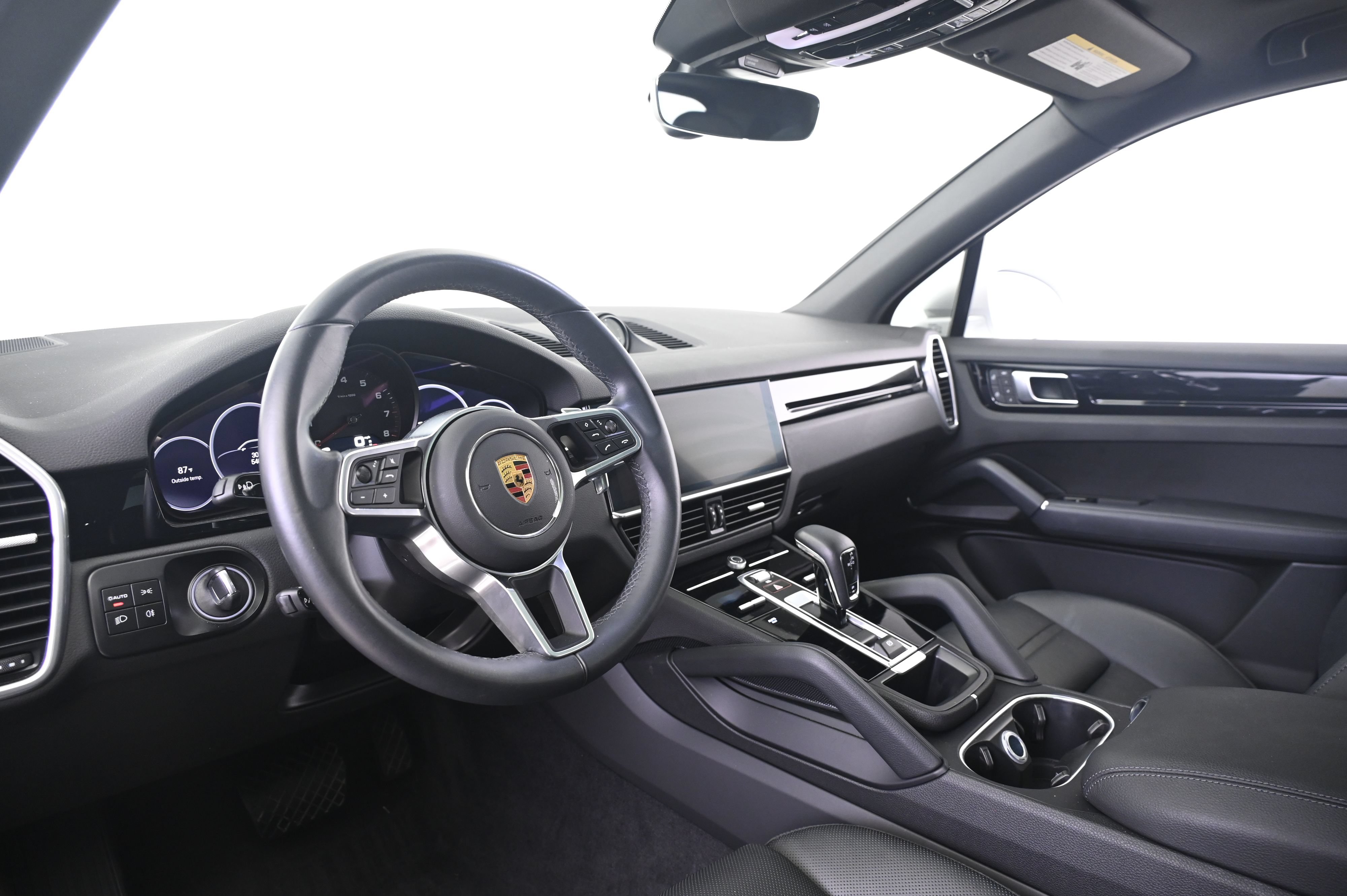 Certified 2023 Porsche Cayenne AWD/4WD image 28