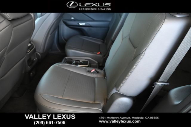 New 2026 Lexus TX 500h AWD image 16