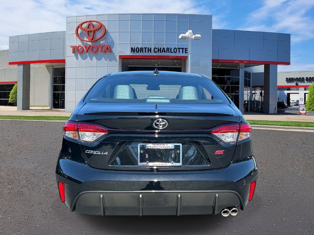 New 2027 Toyota Corolla SE FWD image 6