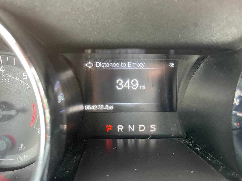 Used 2017 Ford Mustang Coupe RWD image 18