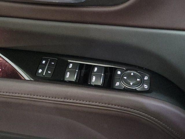 Certified 2024 Cadillac Escalade ESV Premium Luxury Platinum w/ Heavy-Duty Trailer Package AWD/4WD image 19