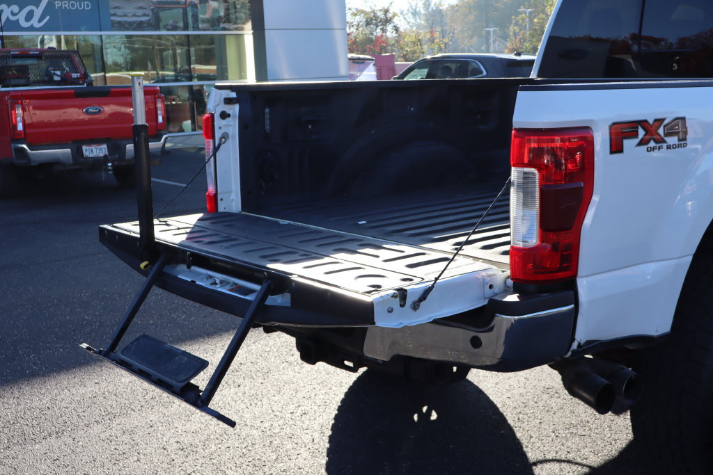 Used 2019 Ford F350 Lariat w/ Lariat Ultimate Package AWD/4WD image 21