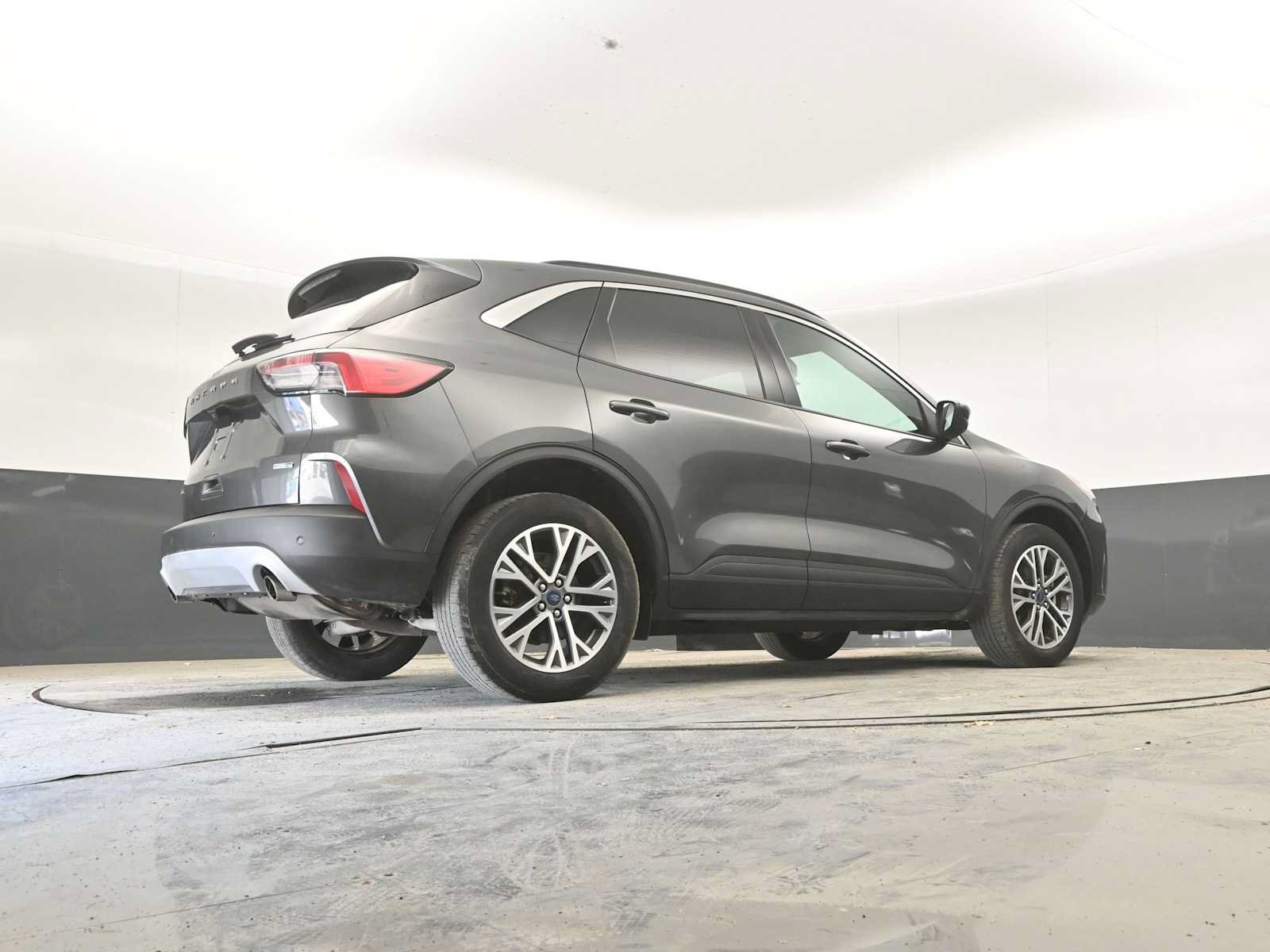 Used 2020 Ford Escape SEL AWD/4WD image 34
