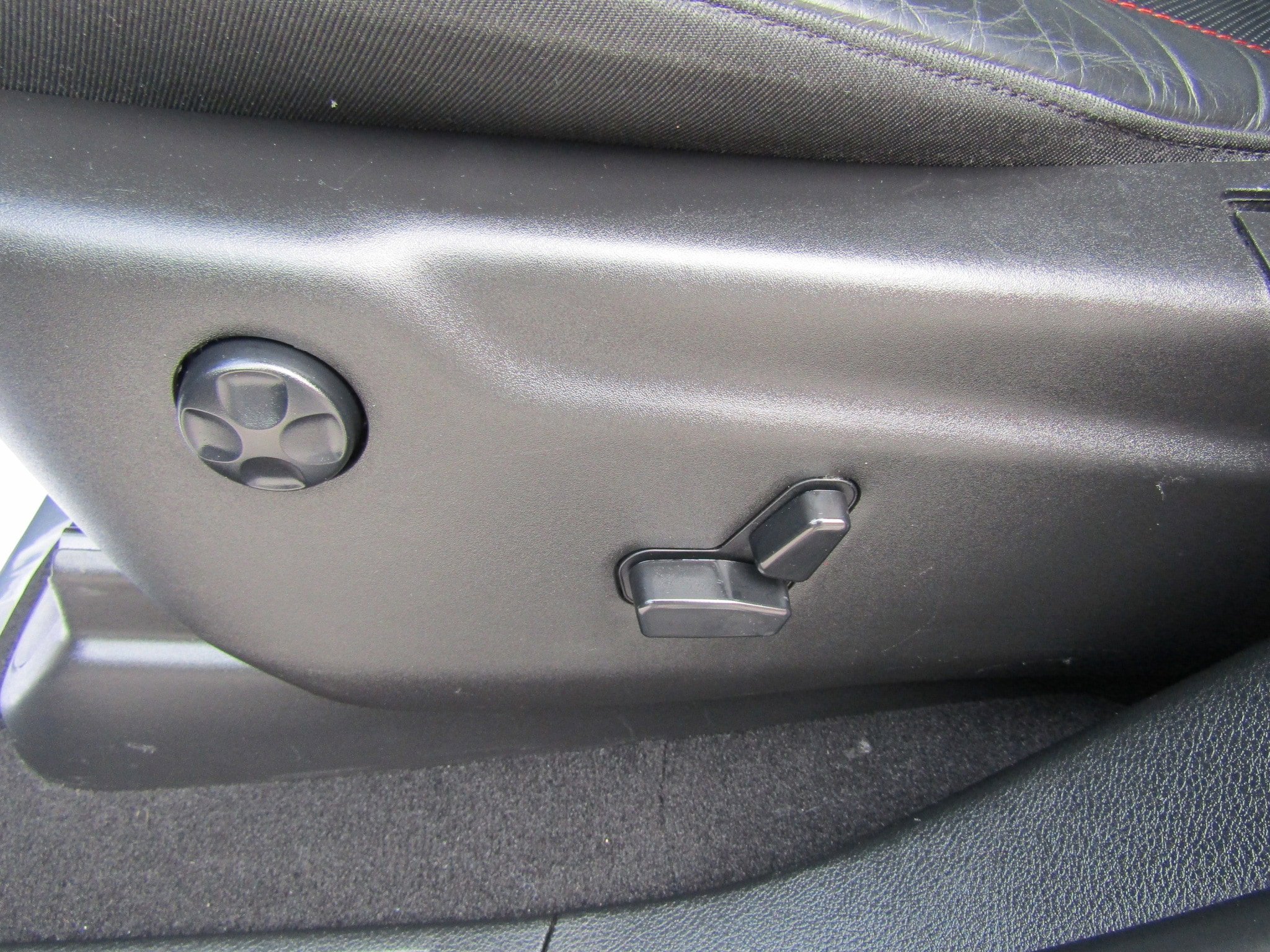 Used 2024 Dodge Durango GT AWD/4WD image 24