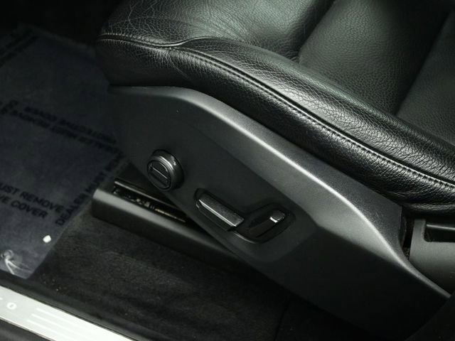 Used 2023 Volvo XC90 B6 Plus w/ Protection Package image 54