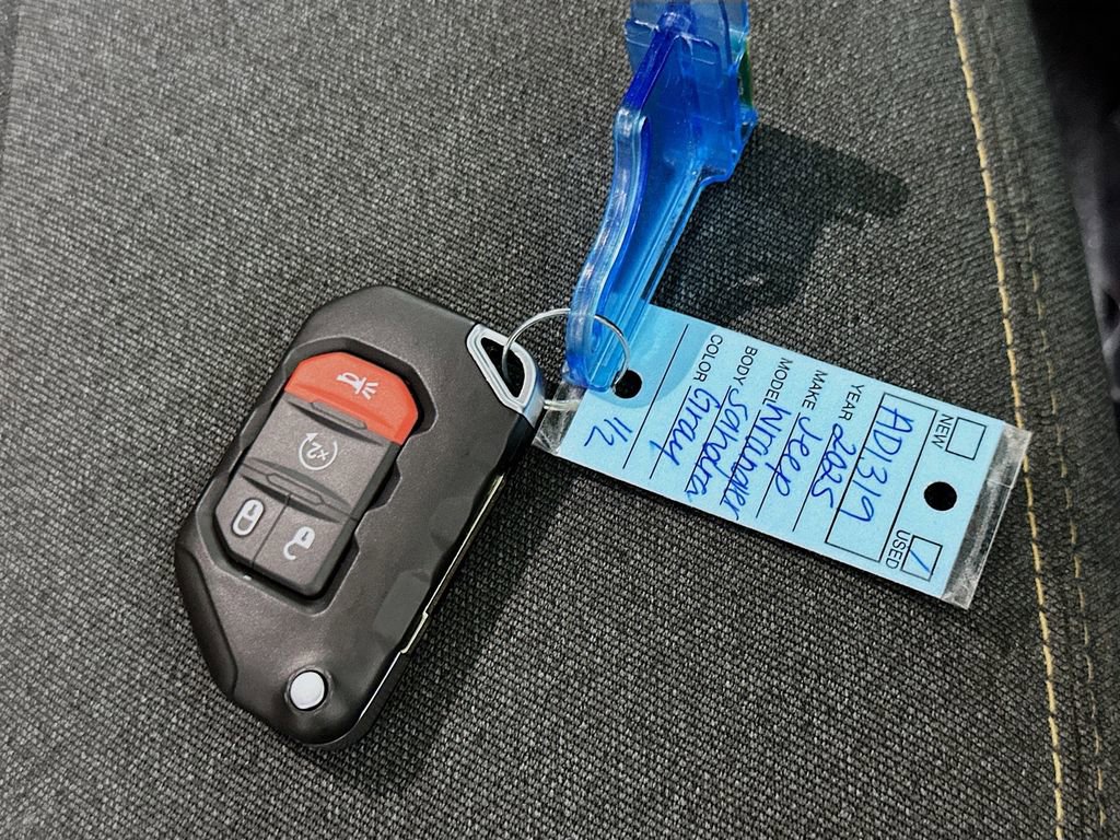 Used 2025 Jeep Wrangler Unlimited Sahara w/ Safety Group image 36