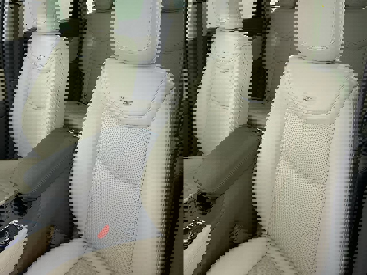 Certified 2023 Cadillac XT5 Premium Luxury w/ Technology Package image 11