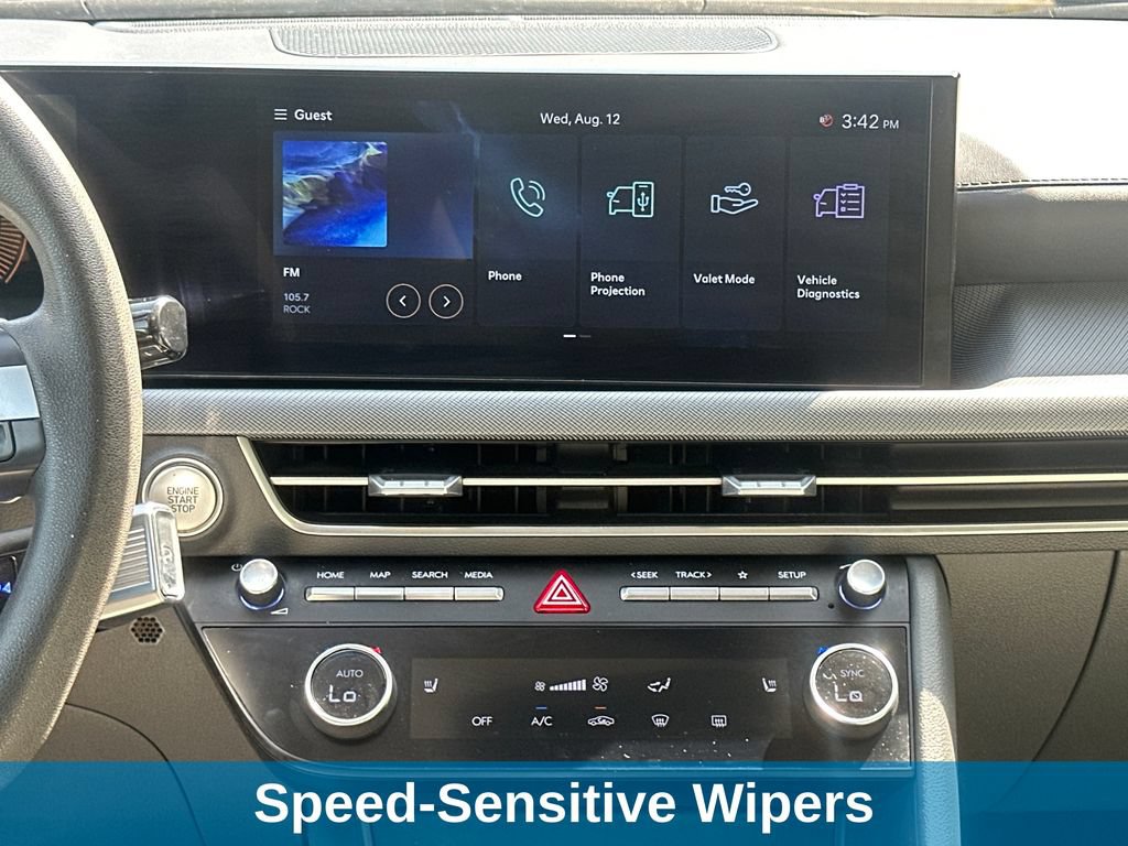 Used 2025 Hyundai Sonata SEL FWD image 22