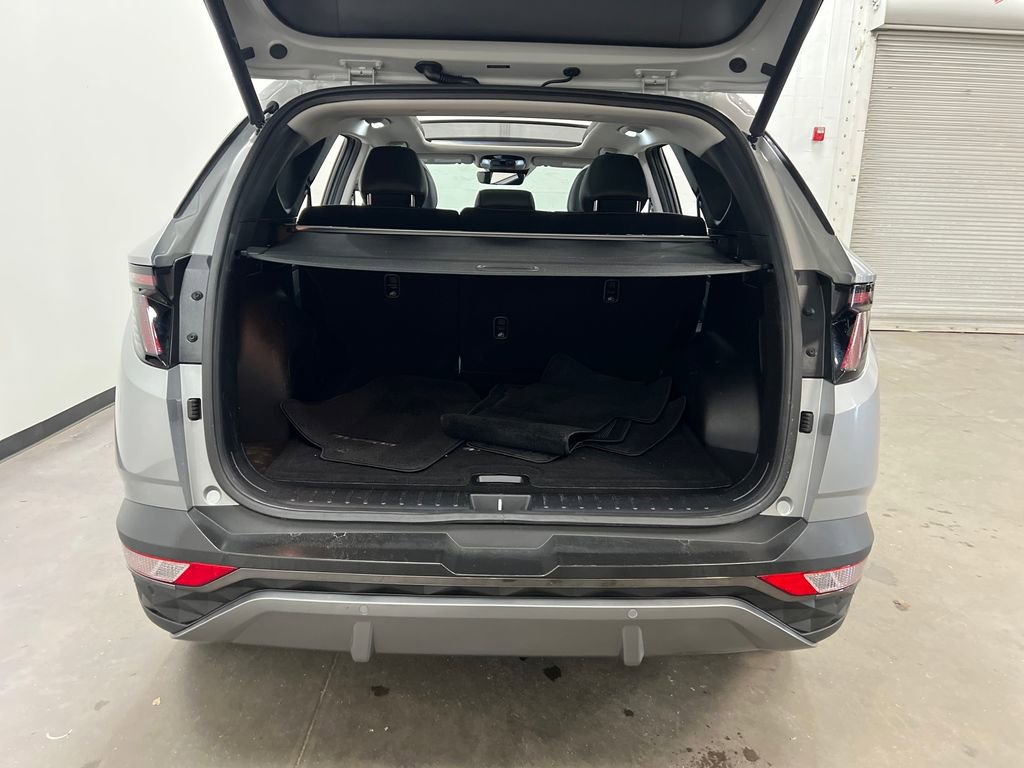 Used 2023 Hyundai Tucson Limited image 25