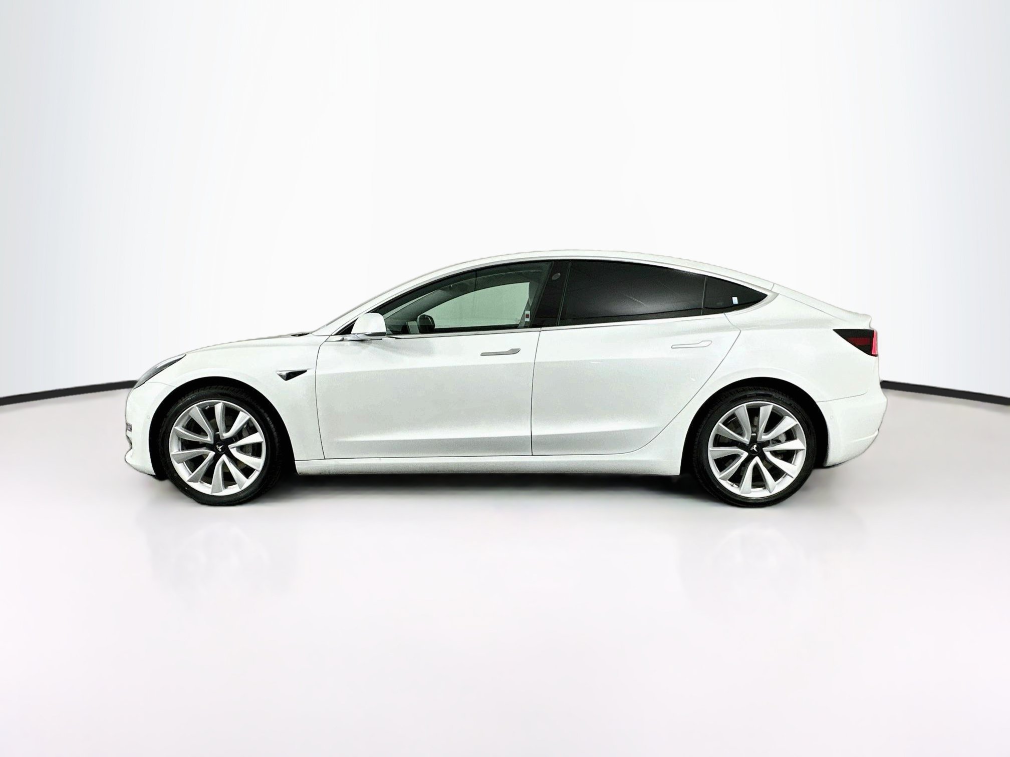 Used 2019 Tesla Model 3 Long Range AWD/4WD image 4