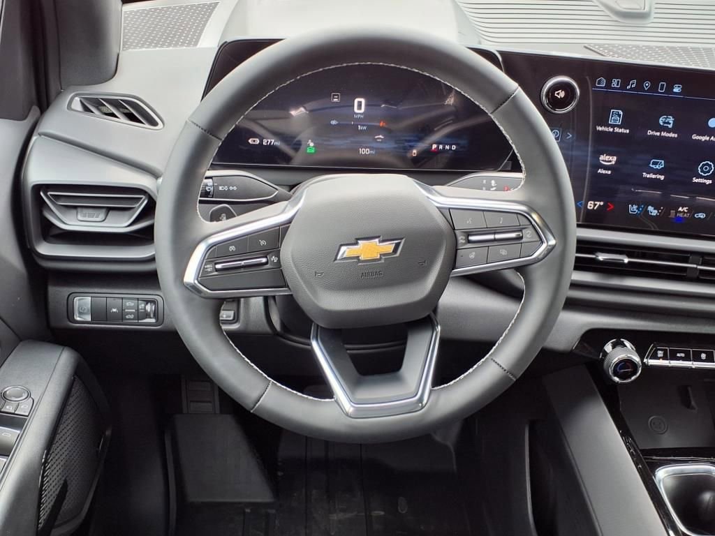 New 2025 Chevrolet Silverado EV LT image 8