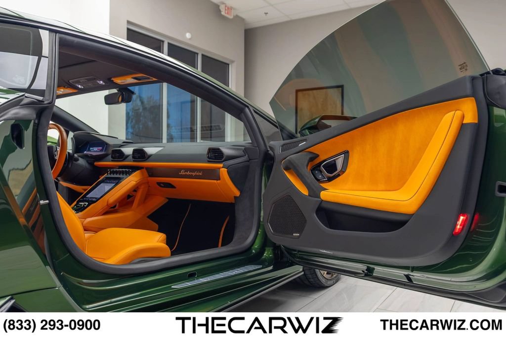 Used 2024 Lamborghini Huracan Tecnica RWD image 86