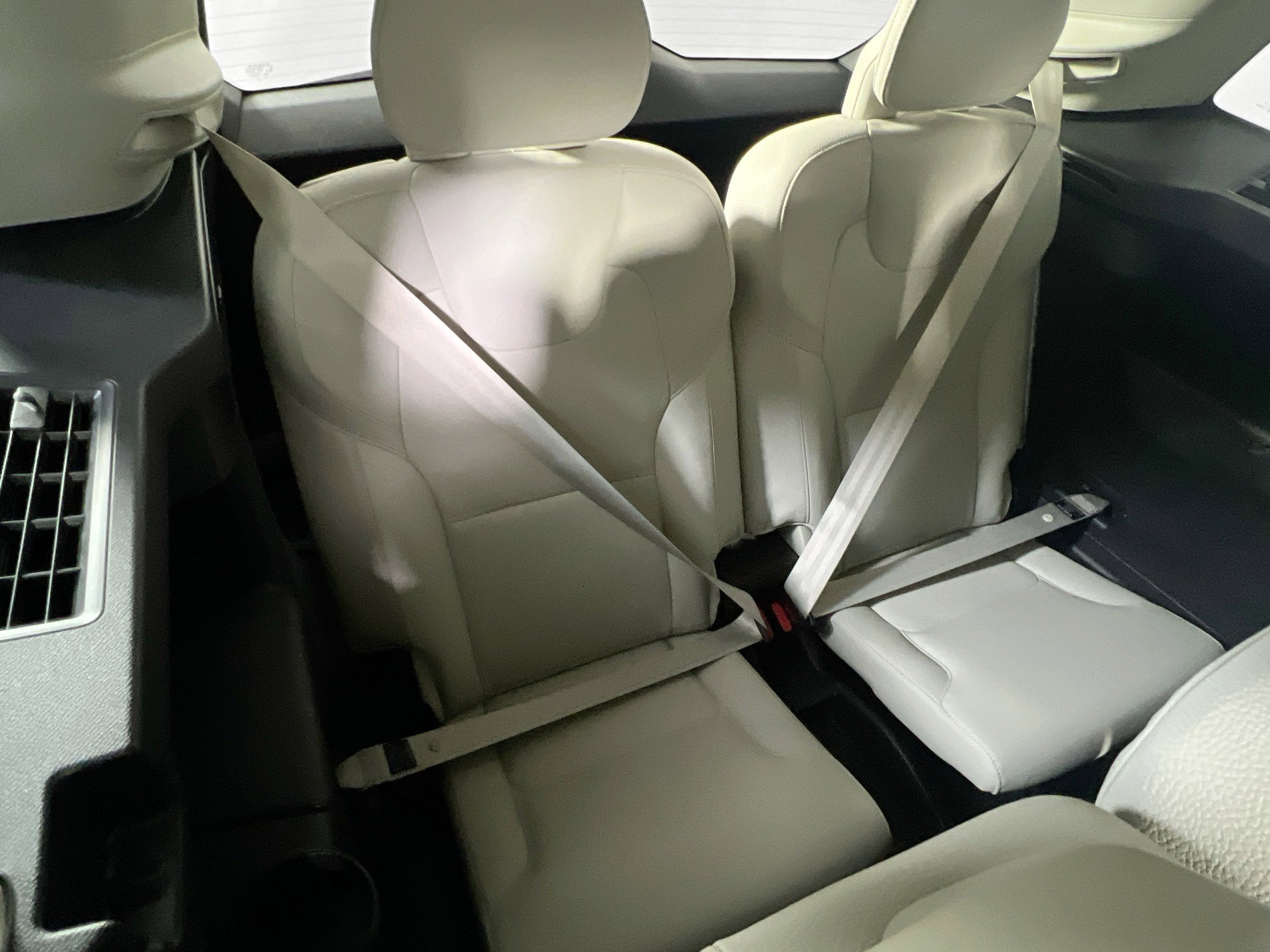 Used 2023 Volvo XC90 B5 Core AWD/4WD image 27