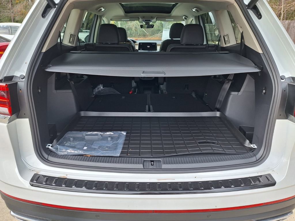 New 2026 Volkswagen Atlas SE FWD image 25