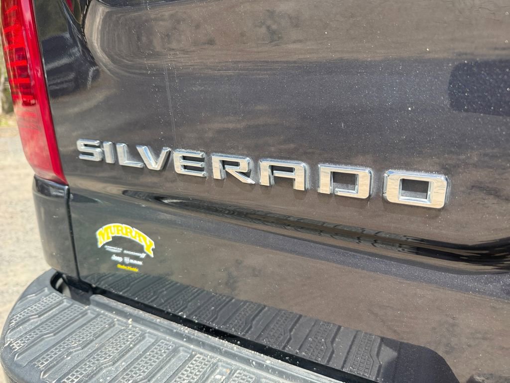 Used 2023 Chevrolet Silverado 1500 Custom image 17