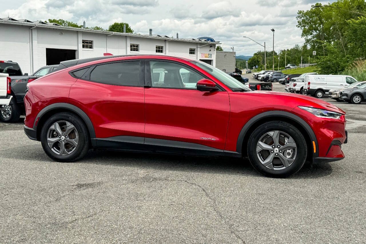 Used 2022 Ford Mustang Mach-E Select w/ Comfort/Technology Package AWD/4WD image 2