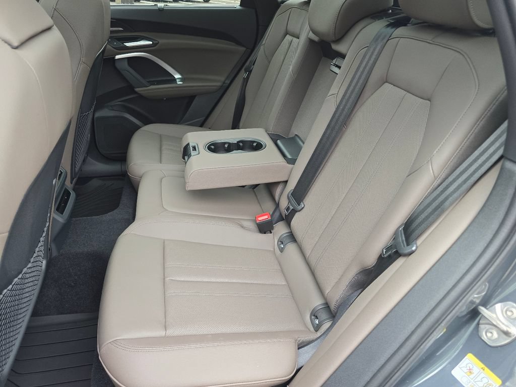 New 2026 Audi Q5 Premium Plus w/ Premium Plus AWD/4WD image 33