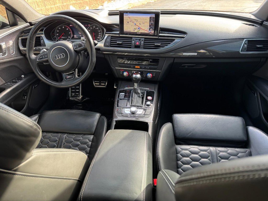Used 2017 Audi RS 7 Prestige w/ Carbon-Optic Package image 12