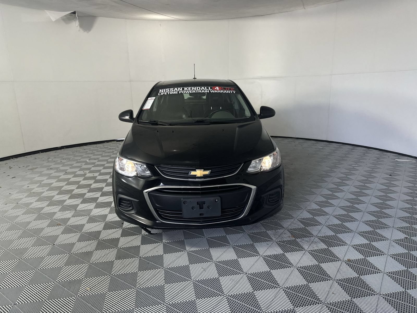 Used 2020 Chevrolet Sonic Premier FWD image 3