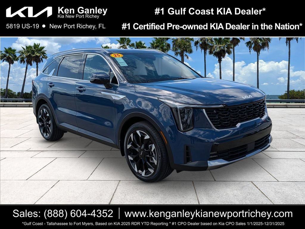 Certified 2025 Kia Sorento EX w/ Panoramic Sunroof Package FWD image 1