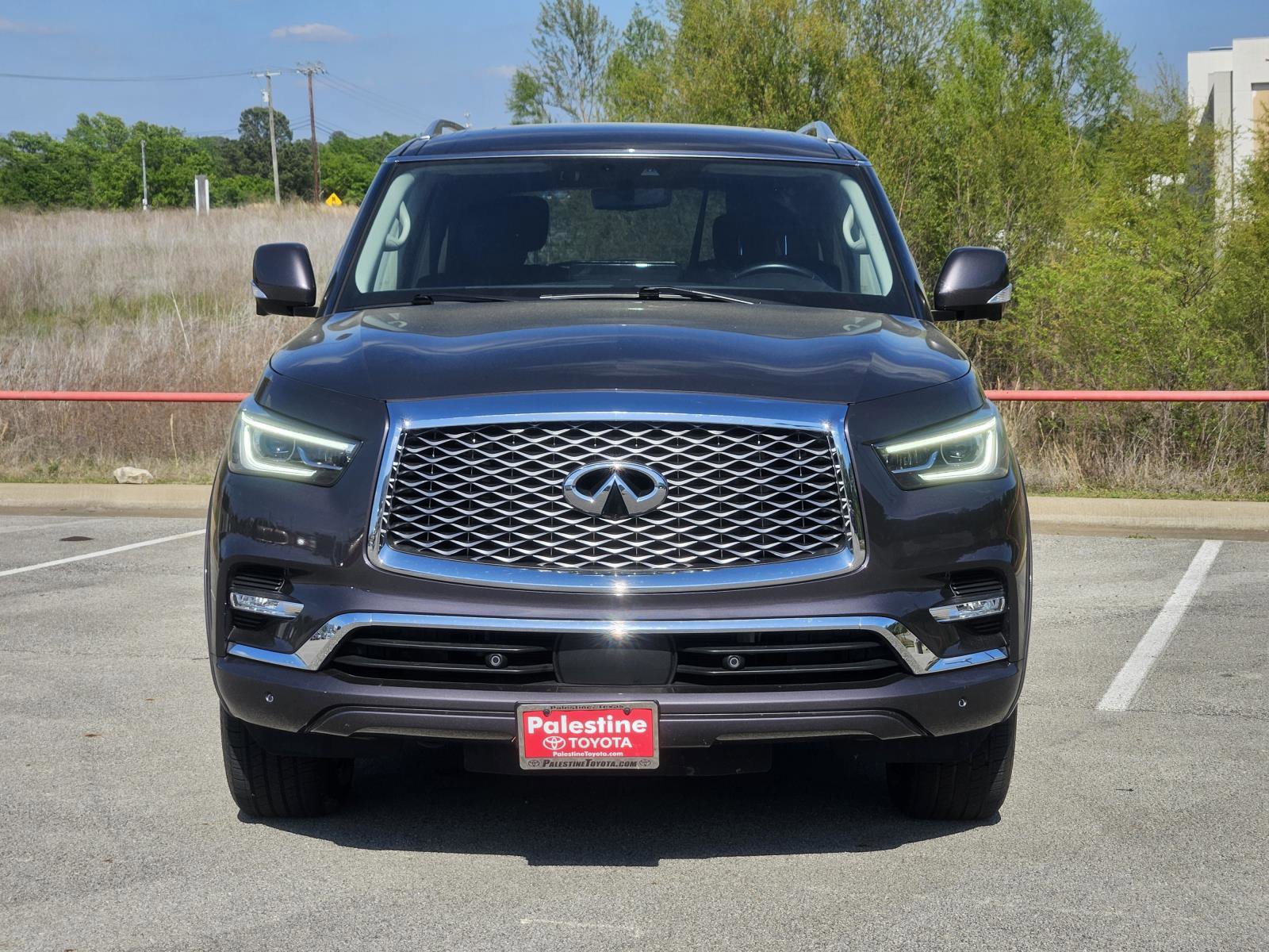 Used 2024 INFINITI QX80 Luxe image 2