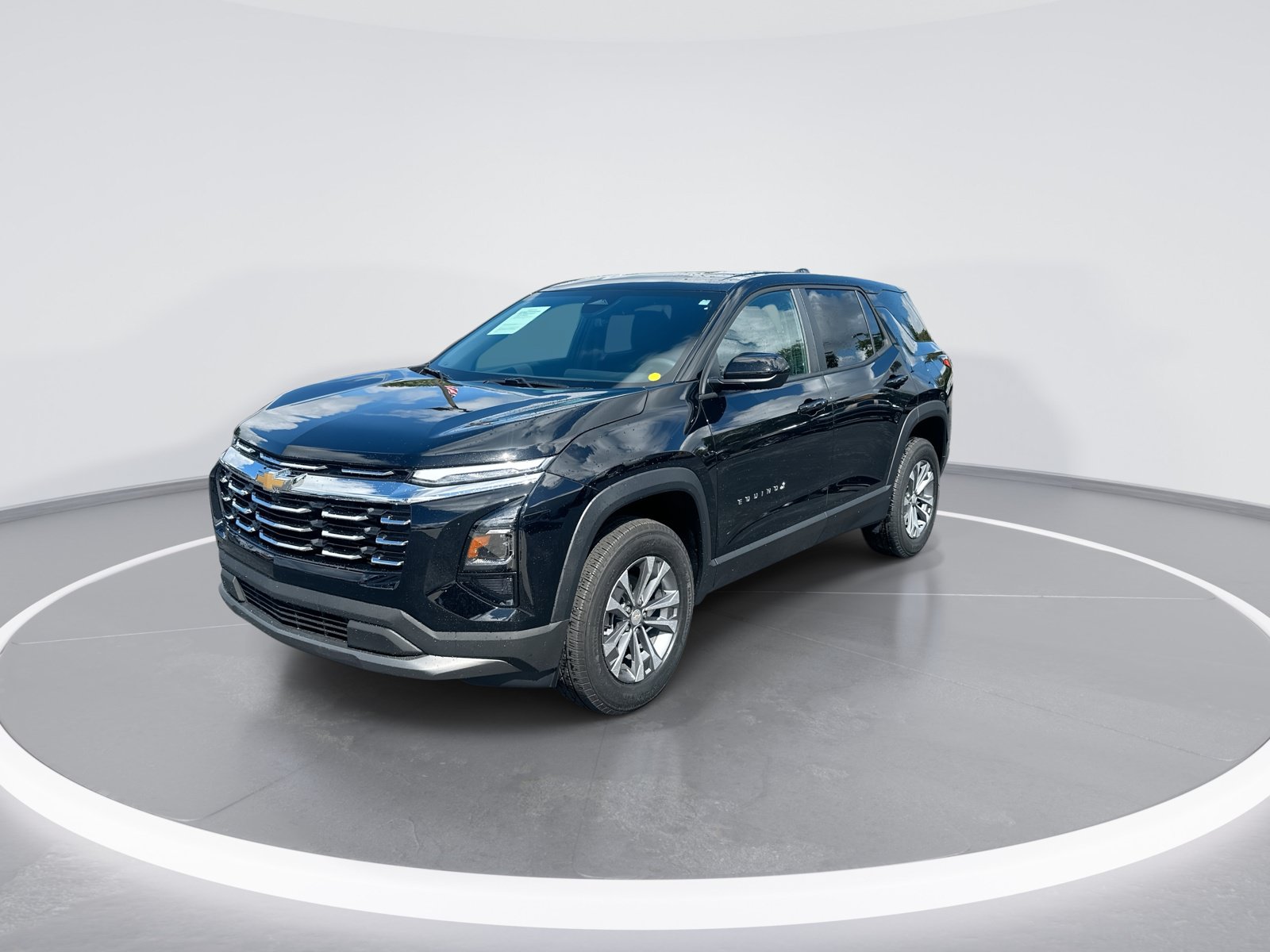 Used 2026 Chevrolet Equinox LT FWD image 5