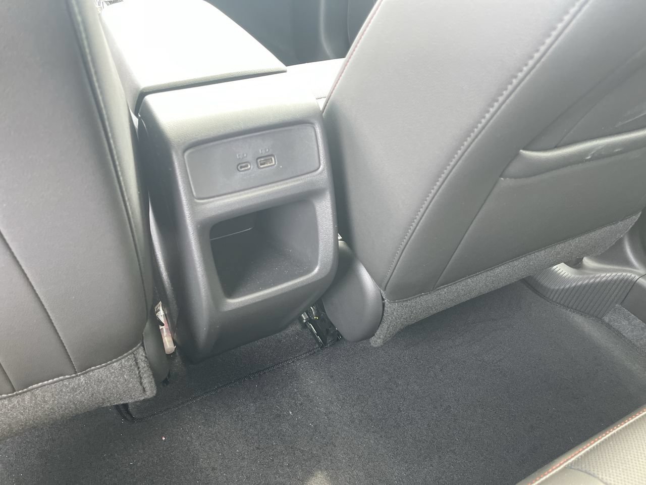 Used 2026 Chevrolet Trax RS w/ Sunroof Package FWD image 21