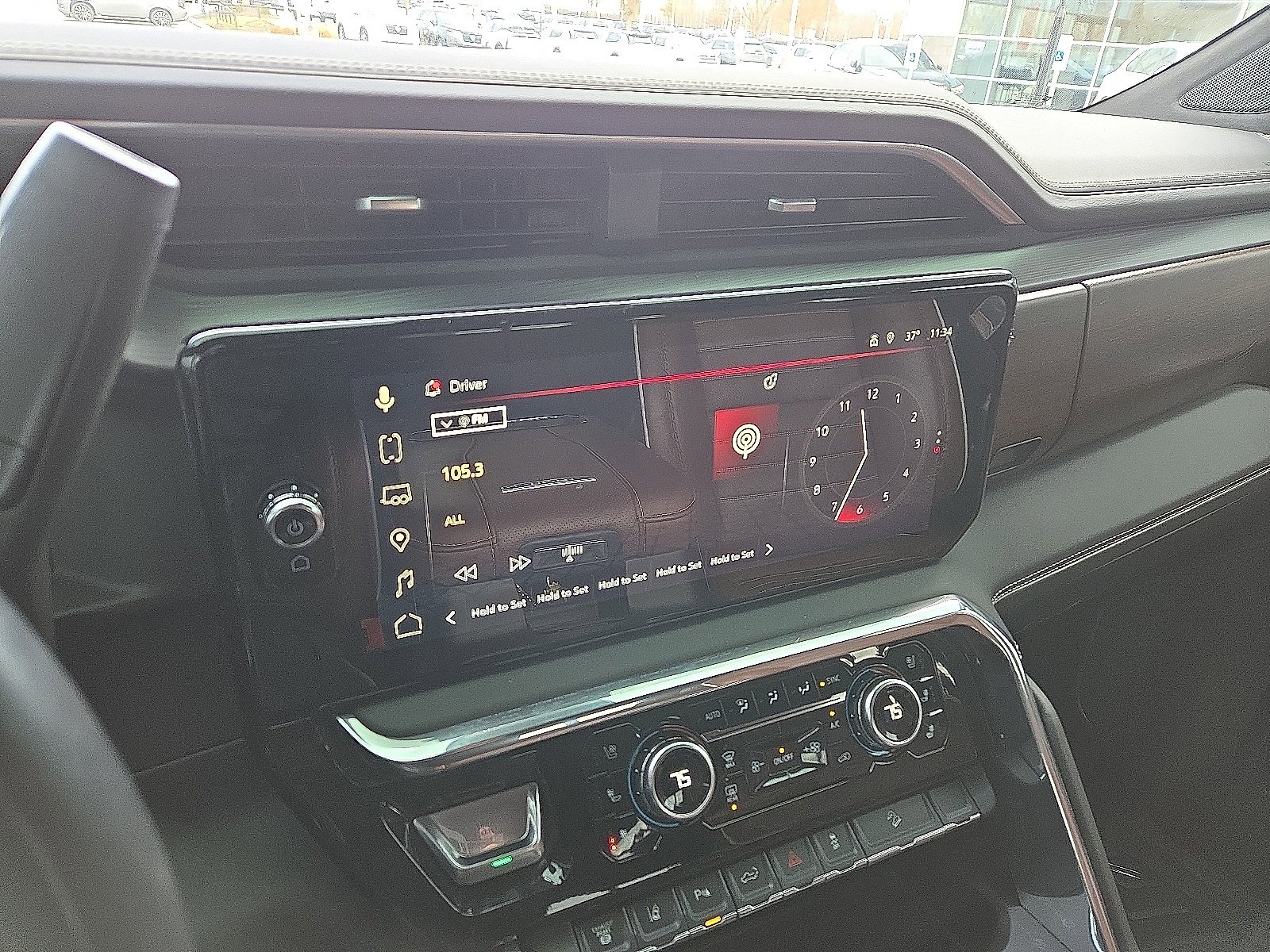 Used 2024 GMC Sierra 2500 Denali Ultimate image 16