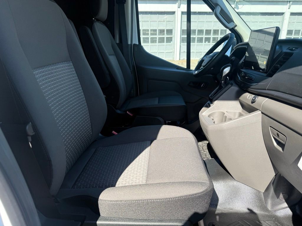 New 2026 Ford Transit 250 148 Medium Roof Extended AWD image 16