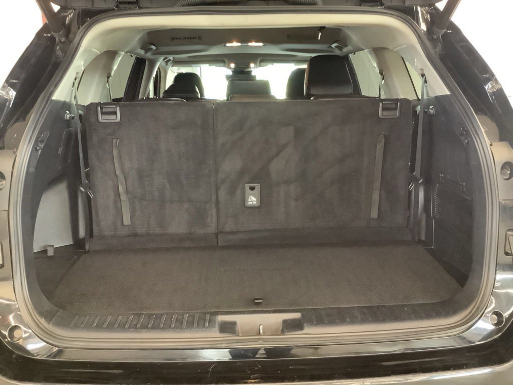 Used 2023 Toyota Highlander XLE AWD/4WD image 22