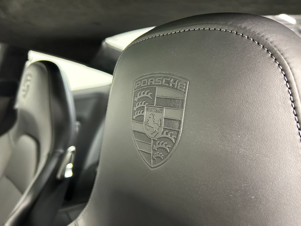 Certified 2019 Porsche 911 4 Coupe AWD/4WD image 16