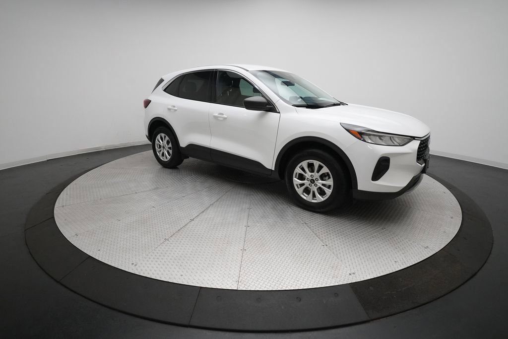 Used 2023 Ford Escape Active image 36