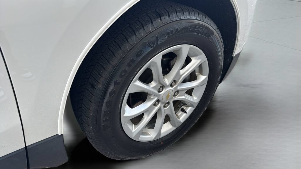 Used 2018 Chevrolet Equinox LT FWD image 40