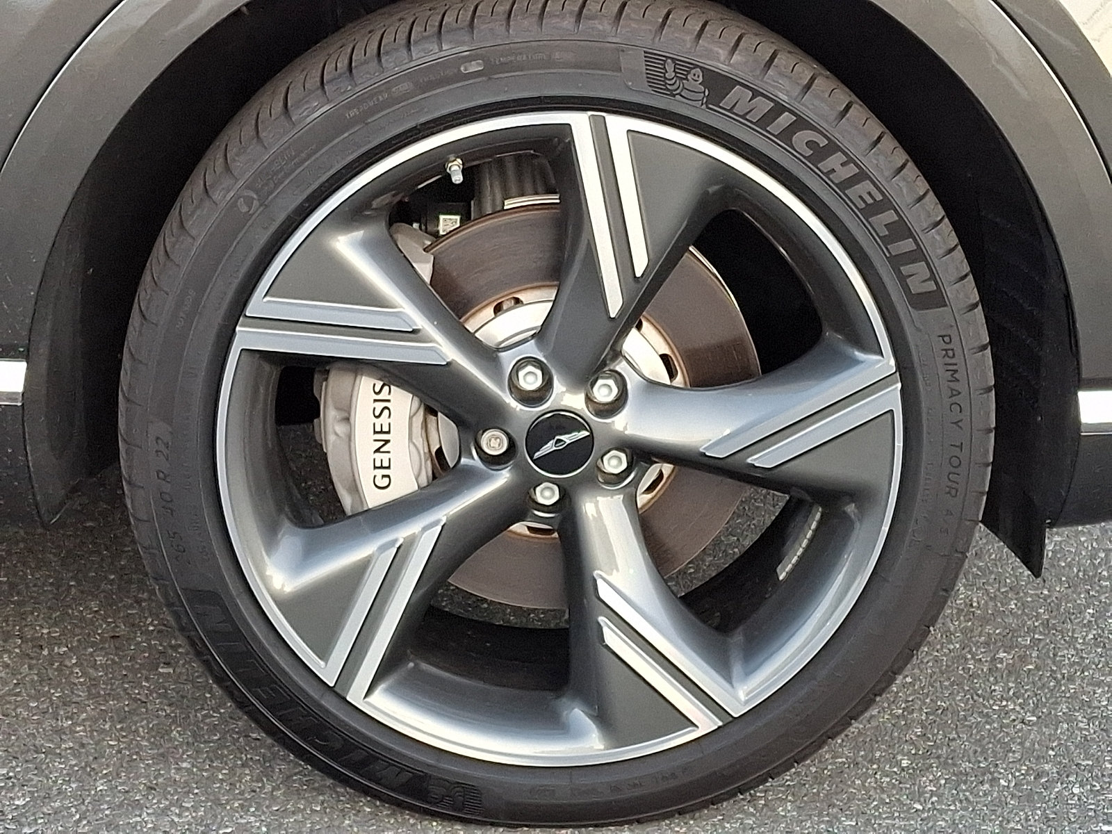 Certified 2025 Genesis GV80 3.5T Prestige AWD/4WD image 8