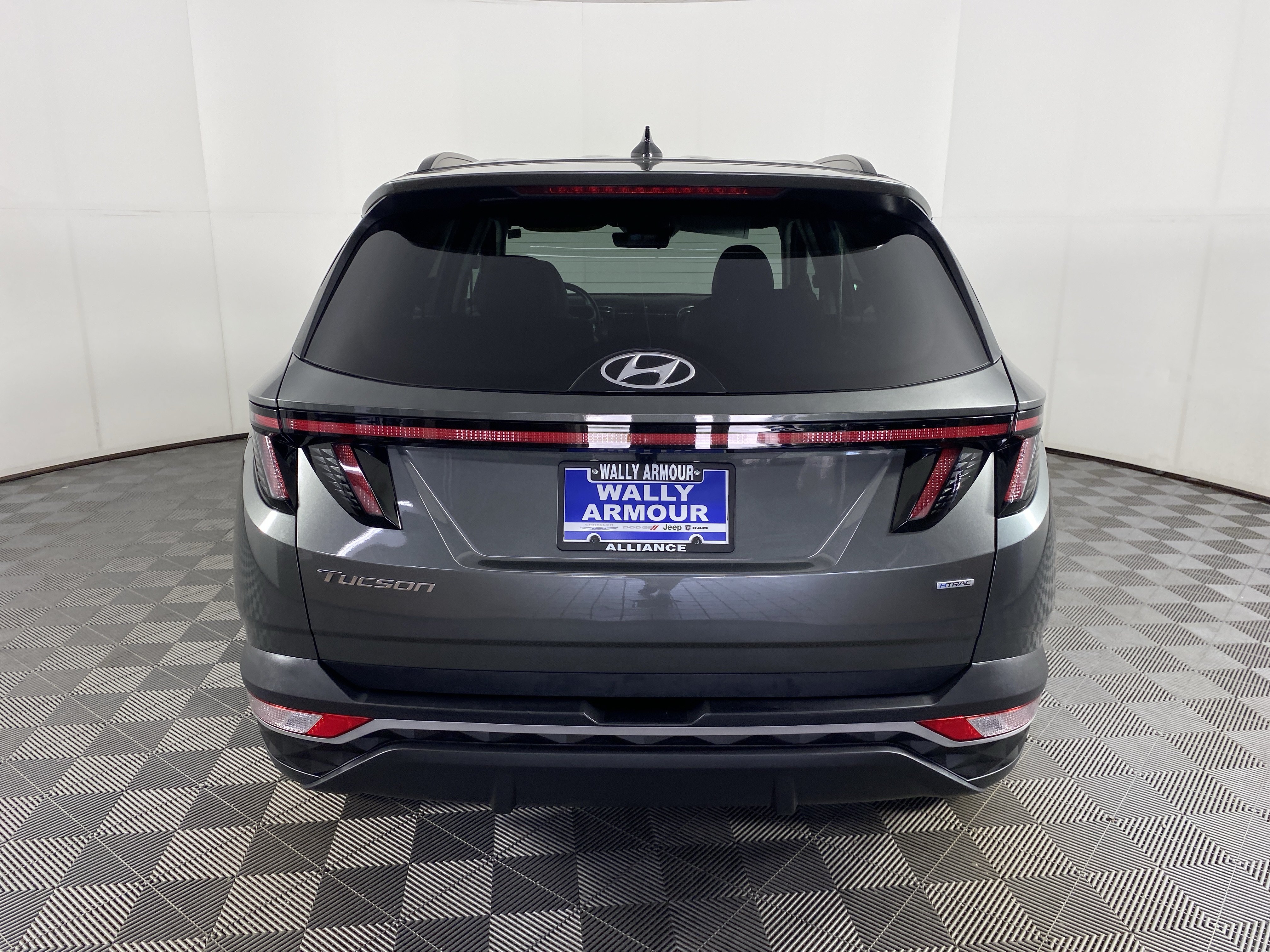 Used 2023 Hyundai Tucson SEL w/ Convenience Package AWD/4WD image 9