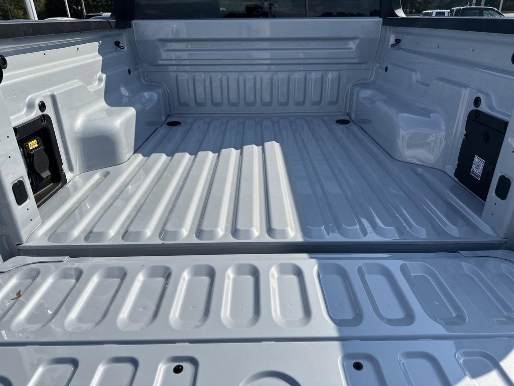 New 2025 Ford Maverick XLT w/ XLT Luxury Package image 11