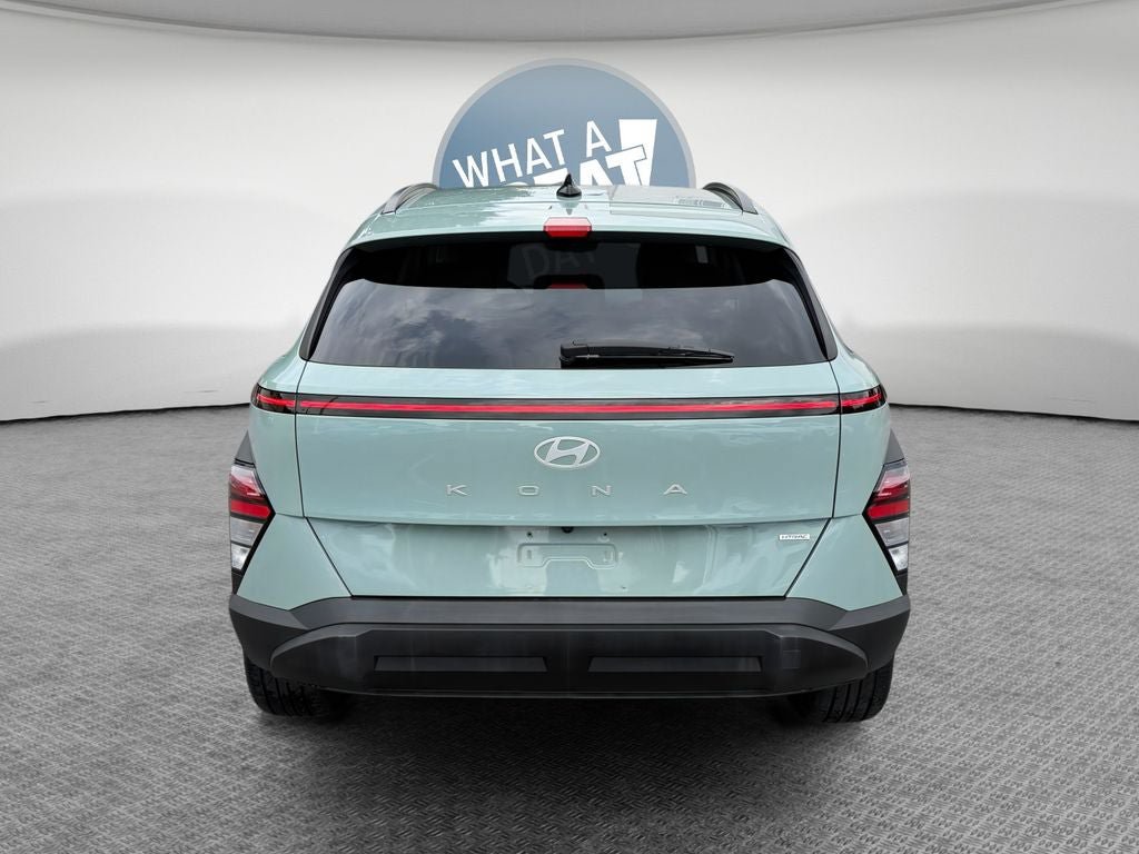 Used 2025 Hyundai Kona SEL AWD/4WD image 5
