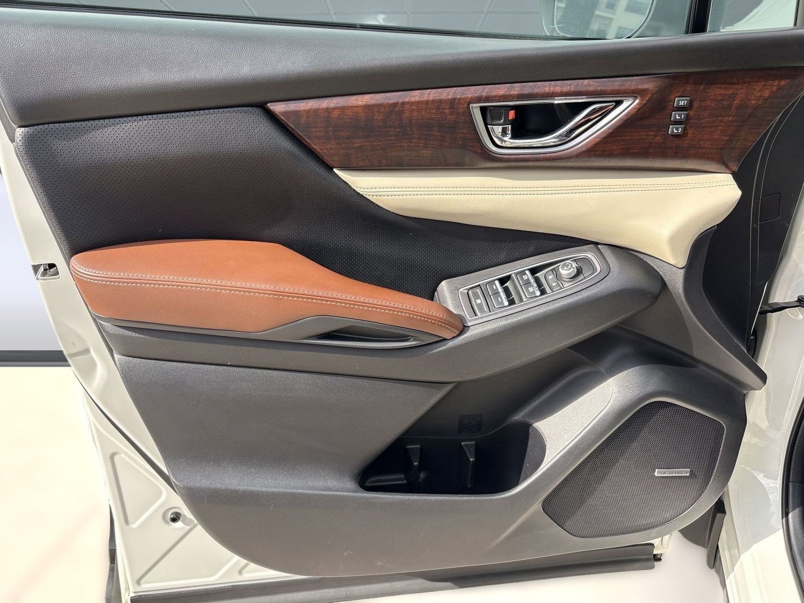 Used 2019 Subaru Ascent Touring w/ Popular Package #3 image 21