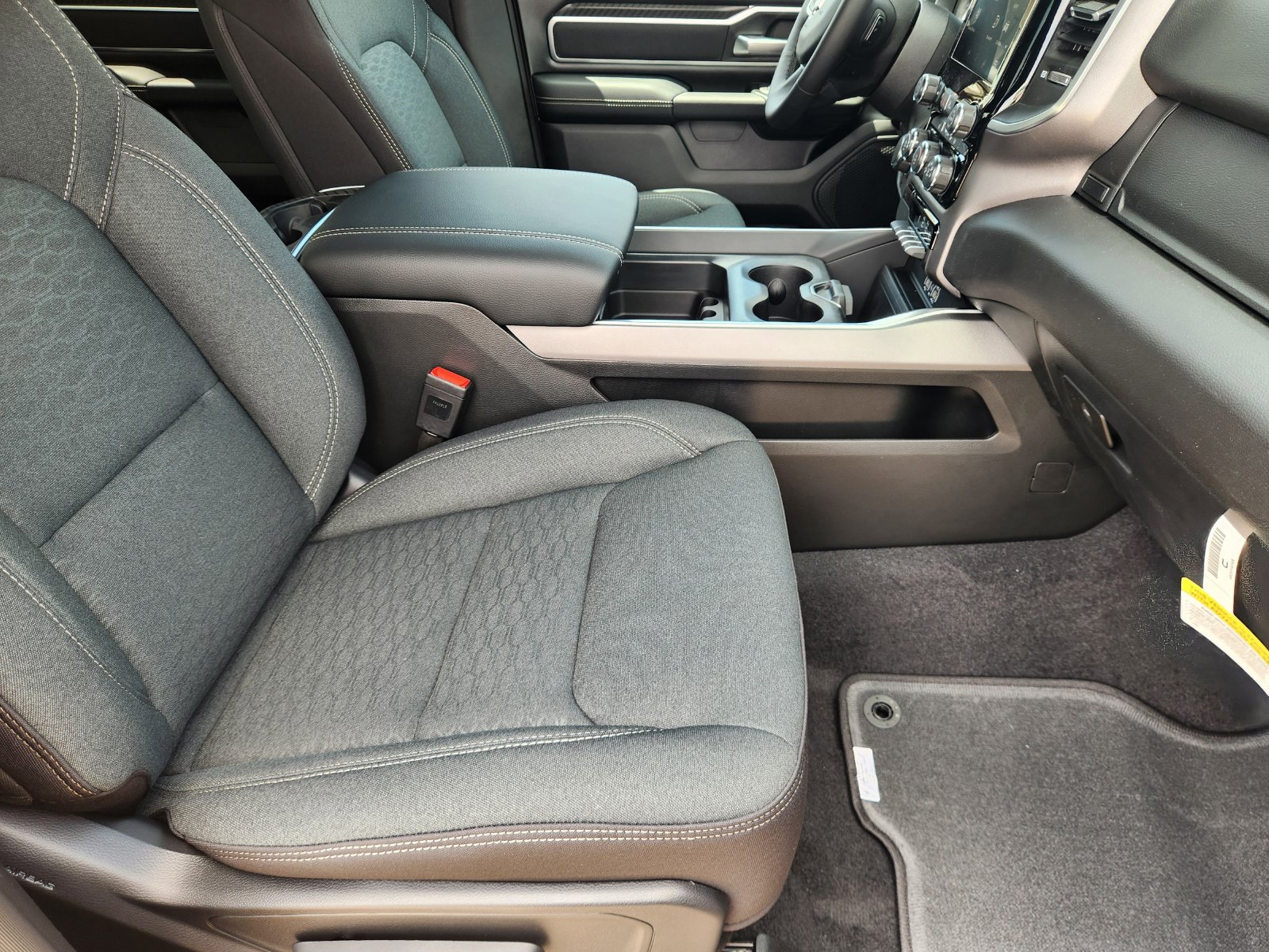 New 2026 RAM 1500 Lone Star AWD/4WD image 13