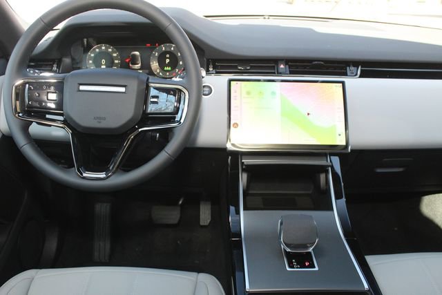 New 2026 Land Rover Range Rover Evoque S image 4