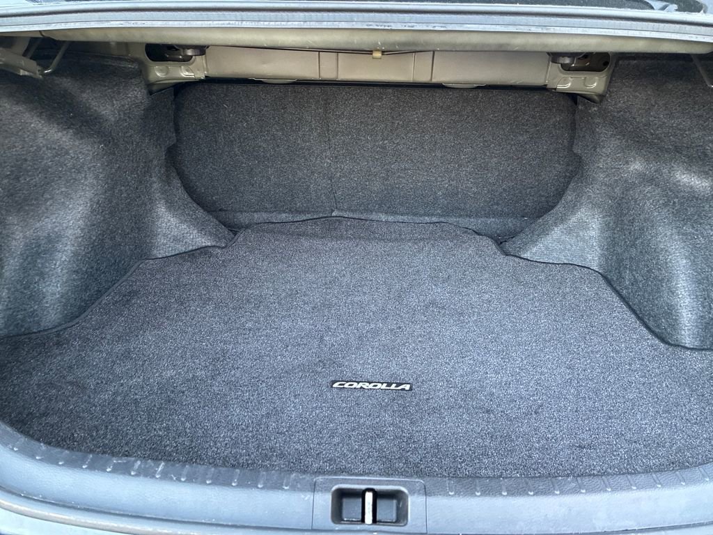 Used 2016 Toyota Corolla L image 22